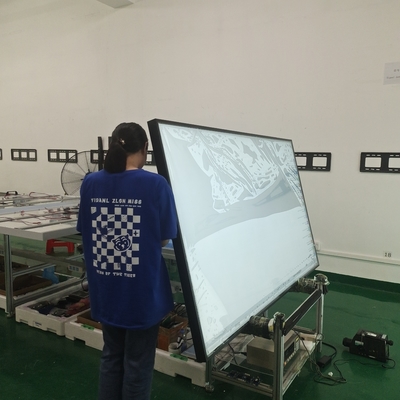 86 Zoll Hochhelligkeits-Fenster-LCD-Display 2500 Nits UHD